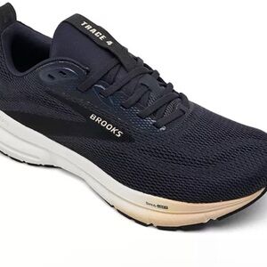 Brooks
Women's Trace 4 Running Sneakers BN 37